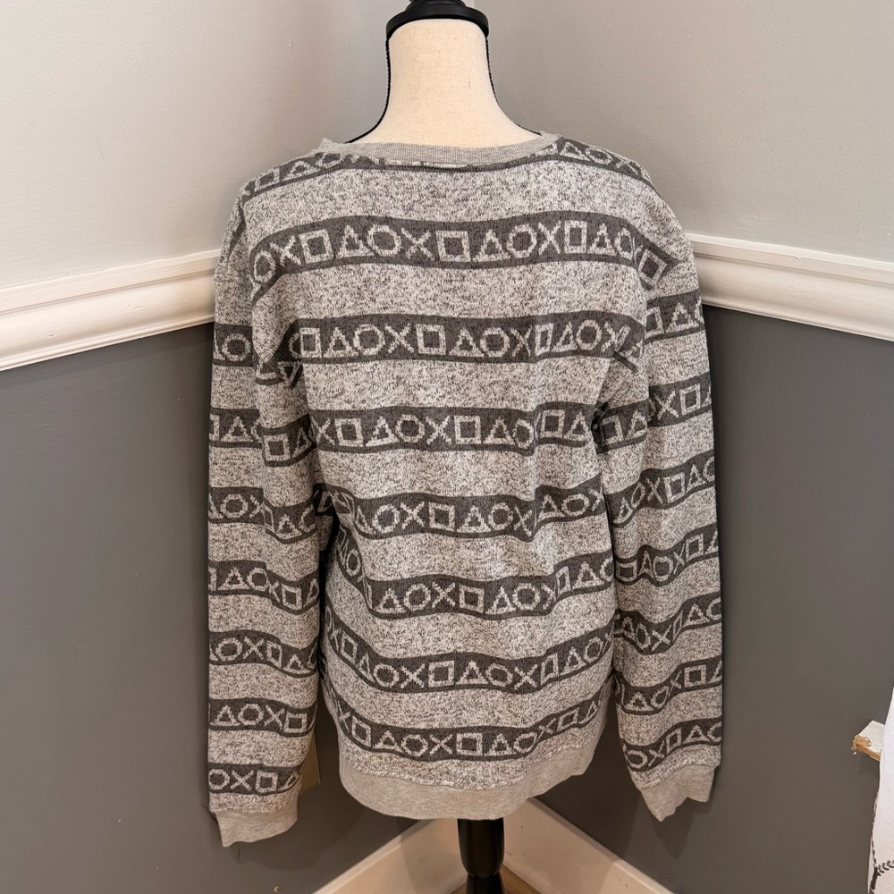 Official Playstation Men's Large Gray Crew Neck Sweater - Picture 4 of 7